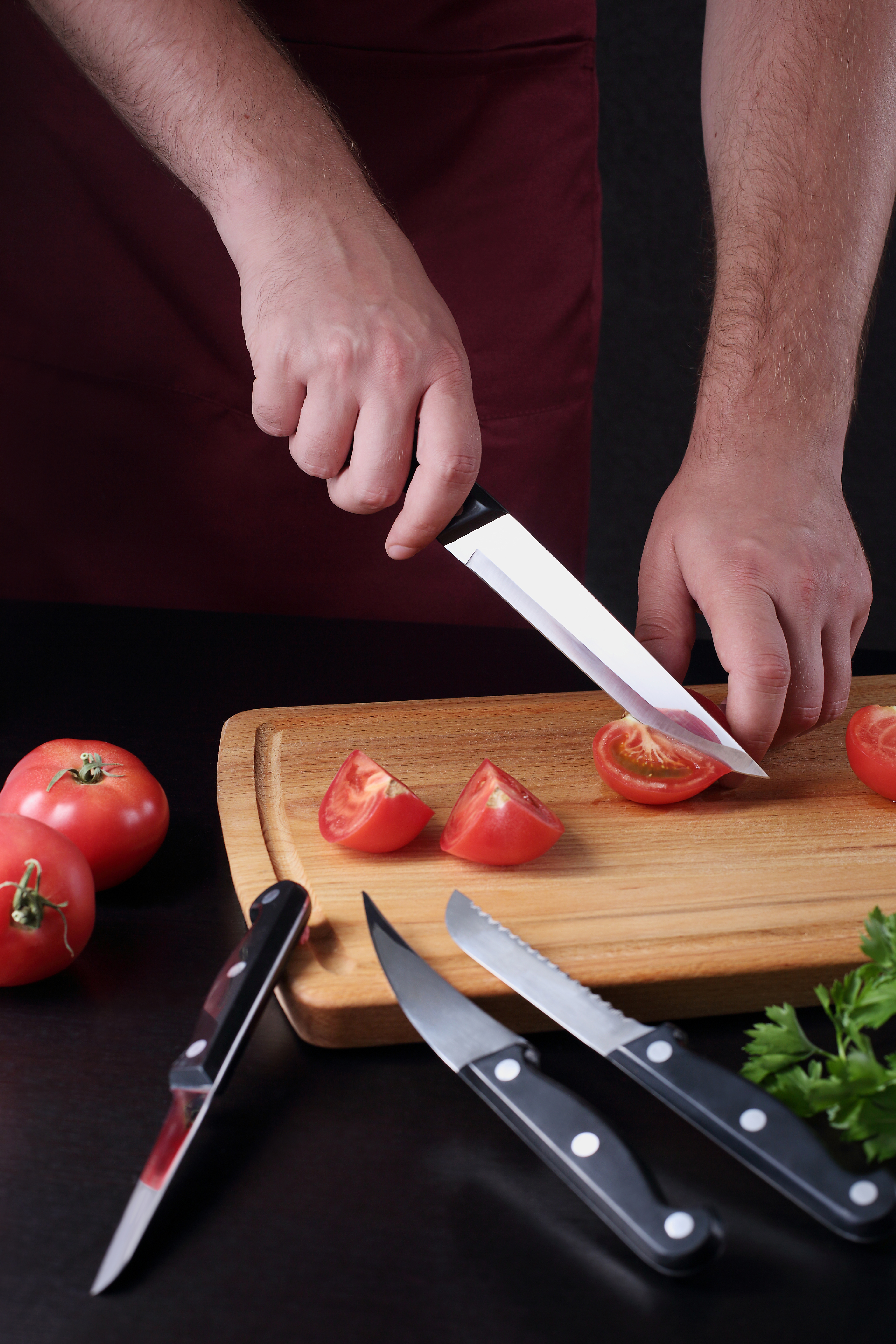 Ножи для домашней  и профессиональной кухни